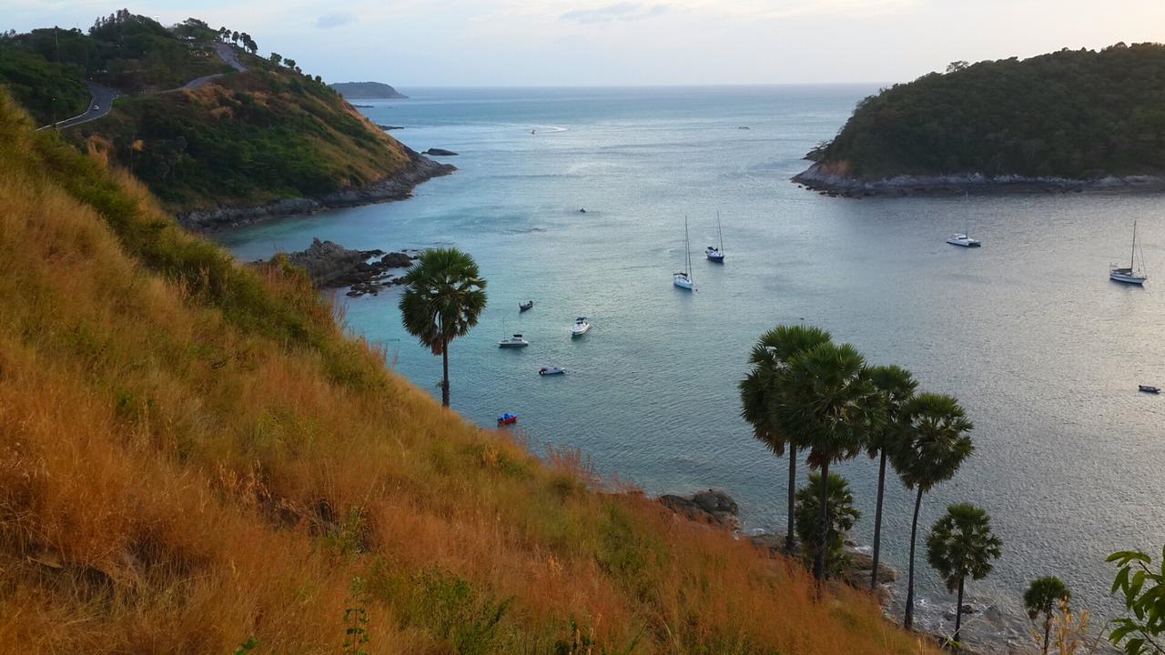 Nai Harn Baan-Bua Villas Exterior photo